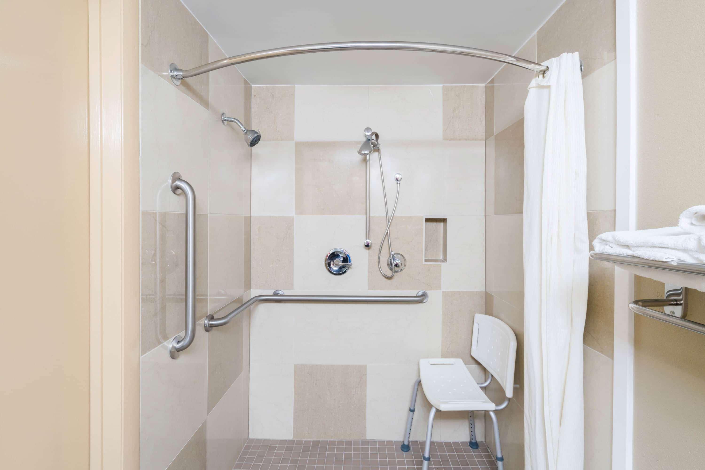 מלון Super 8 By Wyndham Raleigh North East מראה חיצוני תמונה